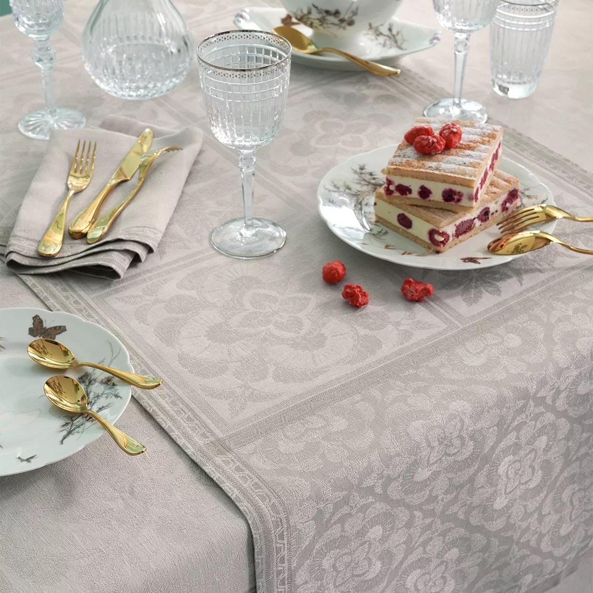 beige-stain-repellent-100-linen-set-harmonie-beige (4)